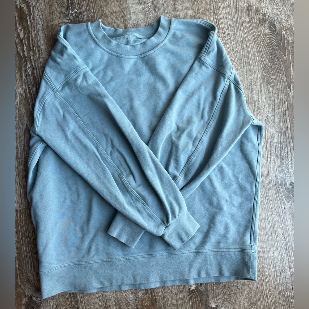 lululemon crew neck